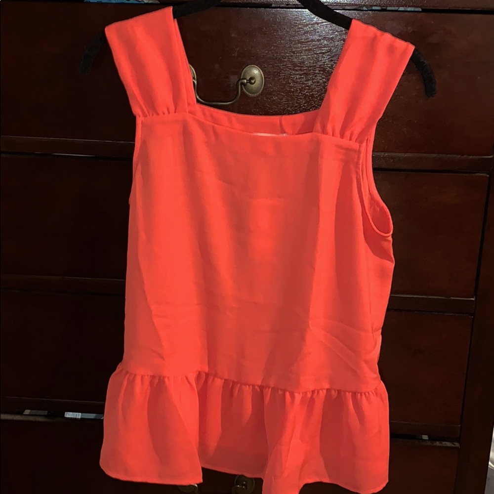LOFT NWT top